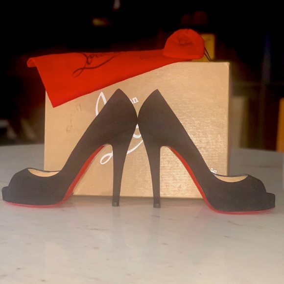 CHRISTIAN LOUBOUTIN Very Privè heels - Picture 5 of 13